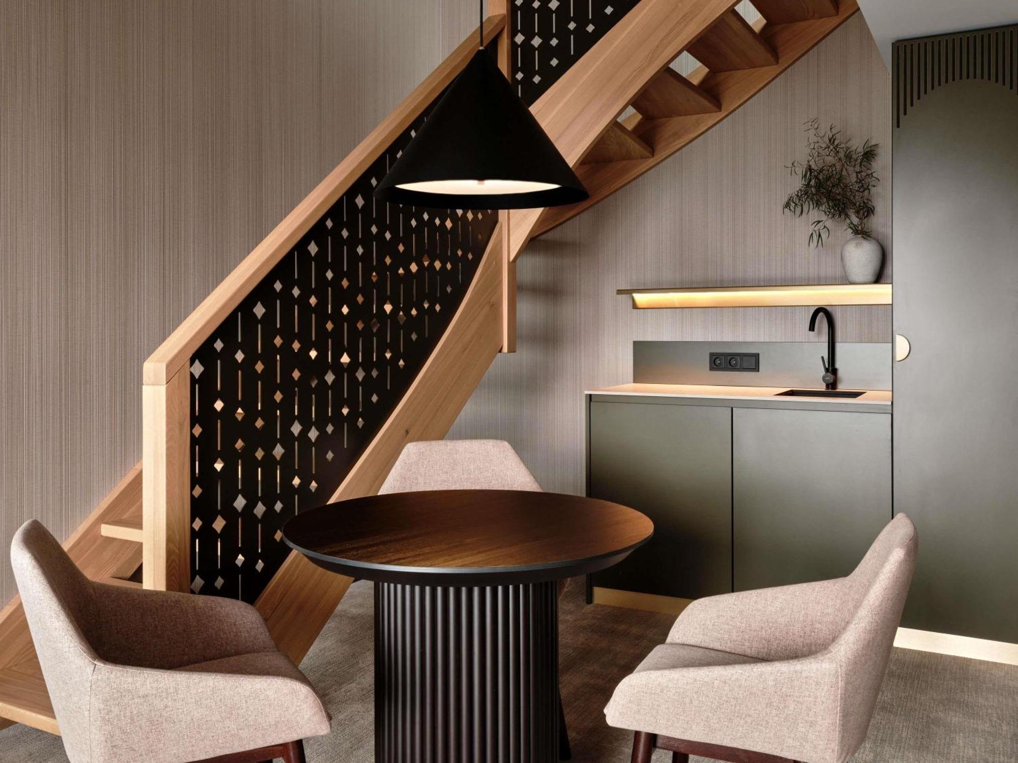 Deluxe Double Room Sofa Bed